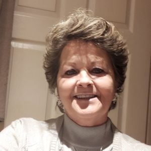 Meet your Posher, Cleo